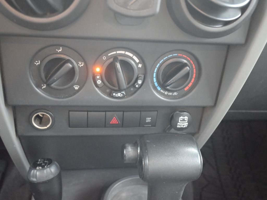 2008 Jeep Wrangler X photo 3