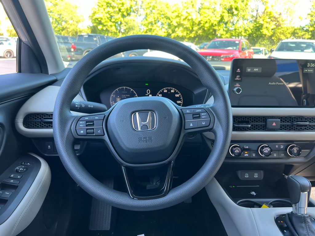 2026 Honda HR-V LX photo 10