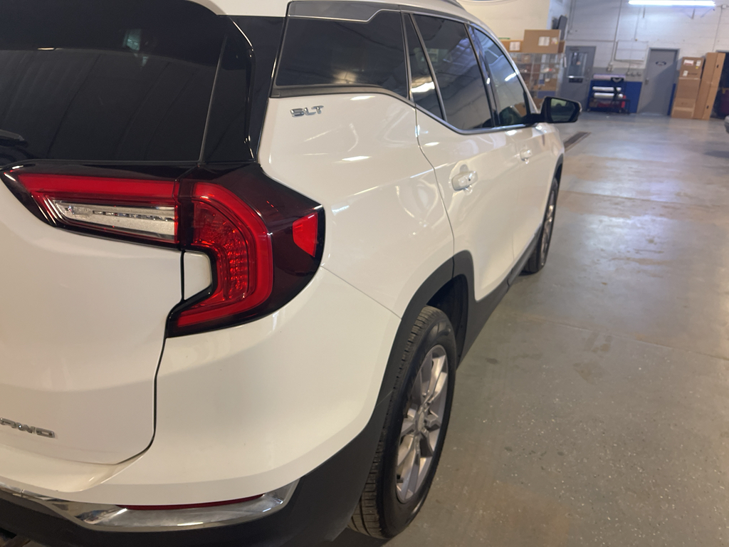 2023 Gmc Terrain SLT photo 26