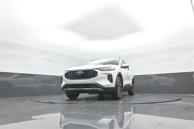 2025 Ford Escape Plug-In Hybrid photo 28