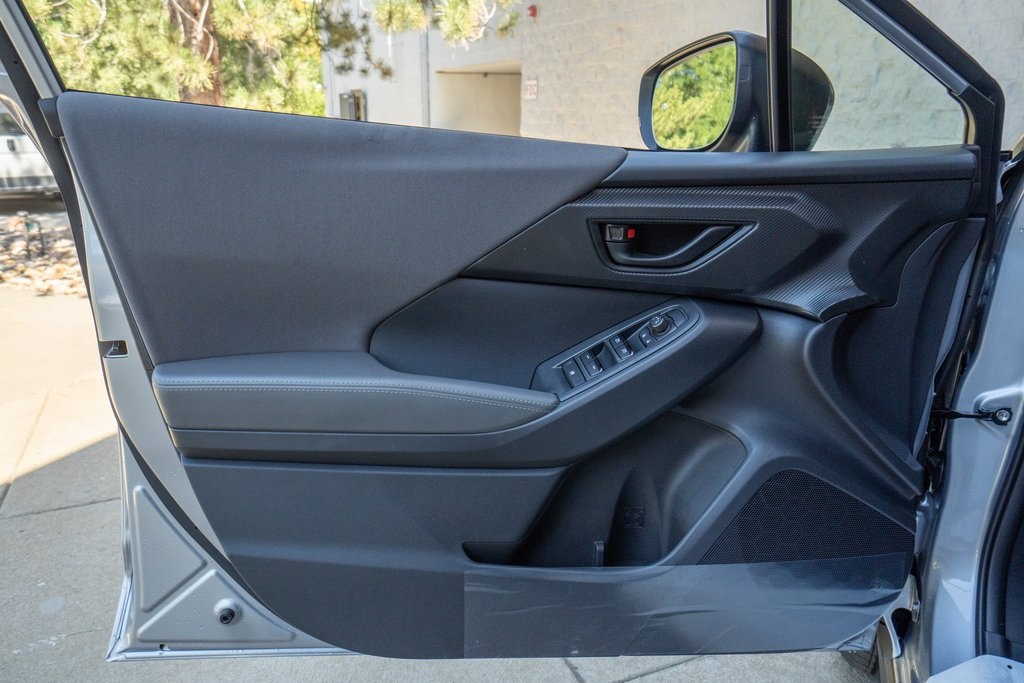 2025 Subaru Crosstrek Premium photo 5