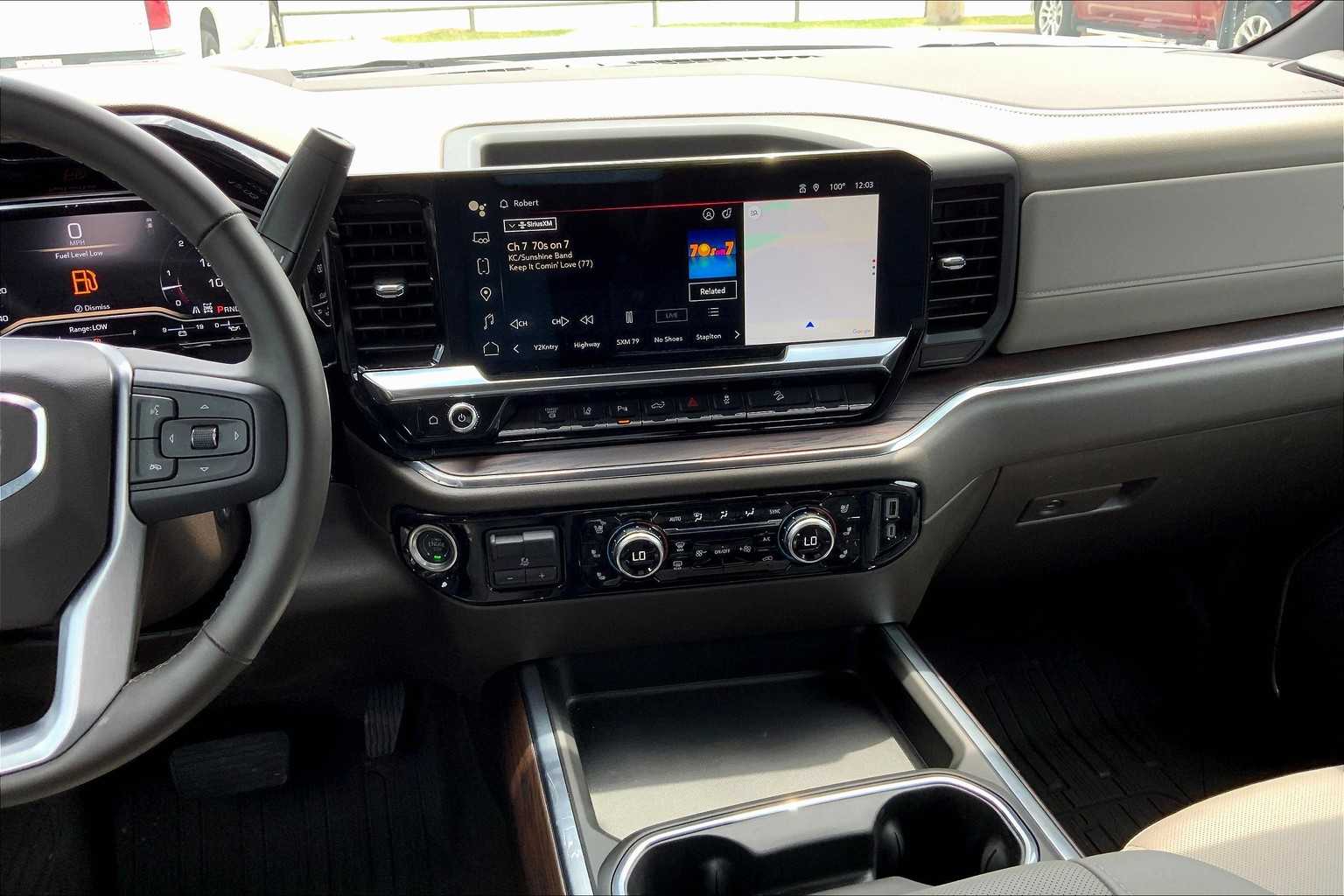 2024 Gmc Sierra HD SLT photo 6