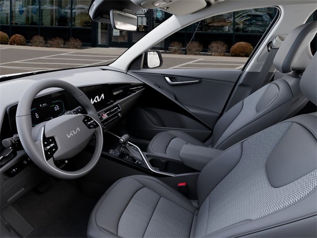 2025 Kia Niro EX photo 9