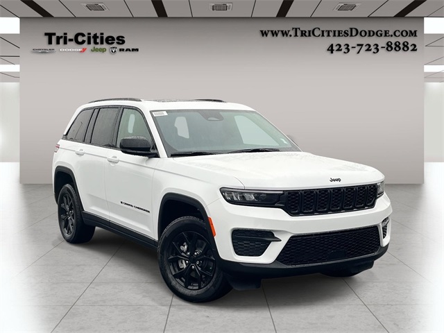 2025 Jeep Grand Cherokee Altitude's photo