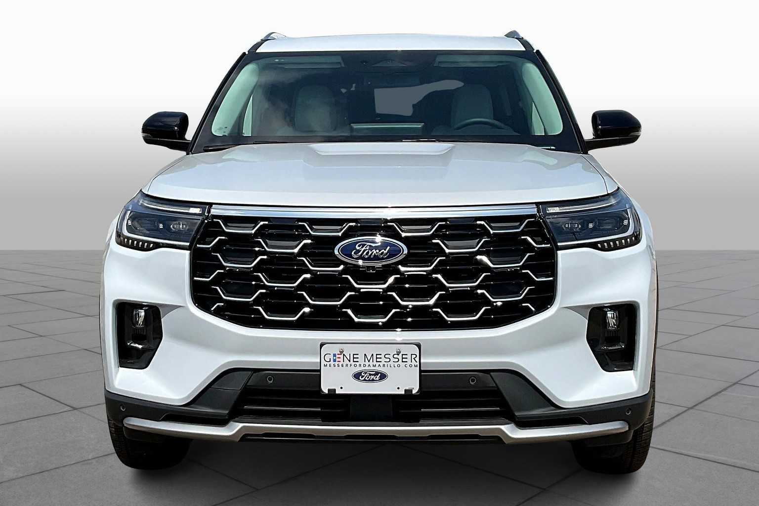 2025 Ford Explorer Platinum photo 3