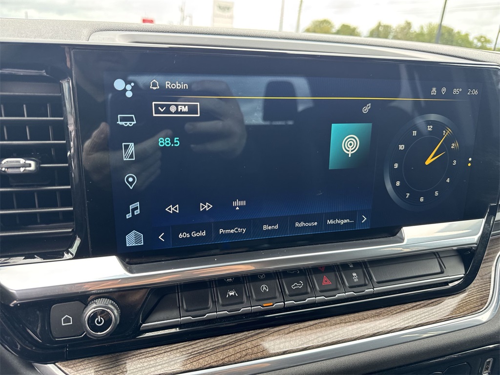 2022 Chevrolet Silverado 1500 LT photo 16