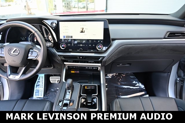 2025 Lexus TX 500h F SPORT Luxury photo 8
