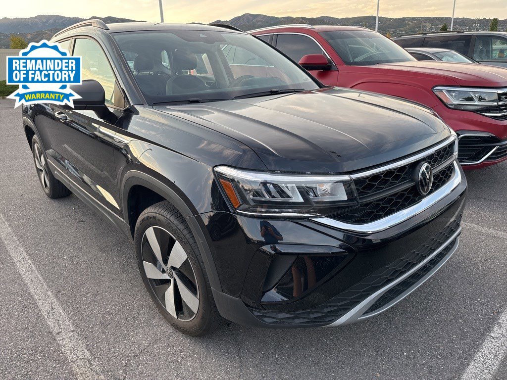 2024 Volkswagen Taos S photo 2