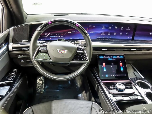 2025 Cadillac Escalade Sport photo 2