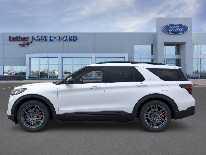 2025 Ford Explorer ST photo 26