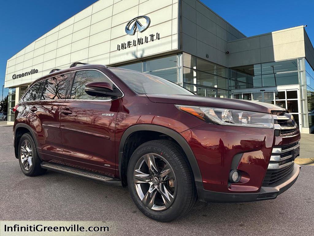 2017 Toyota Highlander Limited Platinum's photo