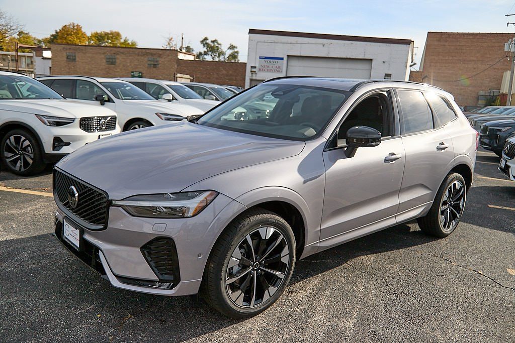 2026 VOLVO XC60 - Image 5