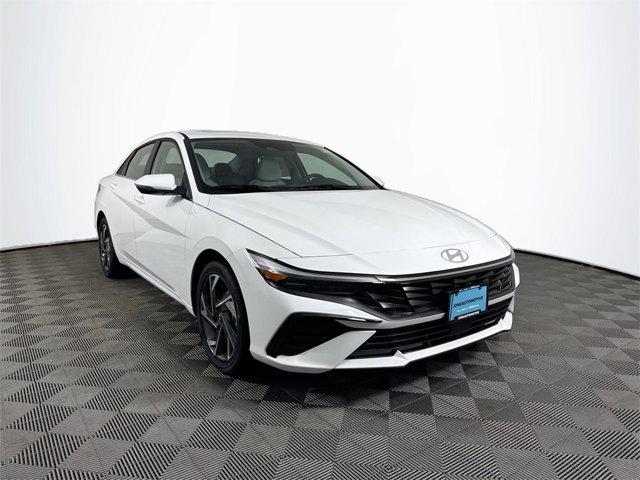 2025 Hyundai Elantra Hybrid Limited photo 4