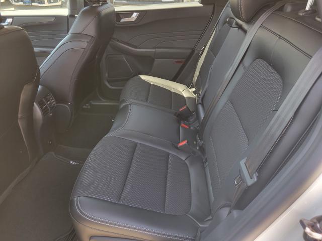 2024 Ford Escape Plug-In Hybrid photo 5