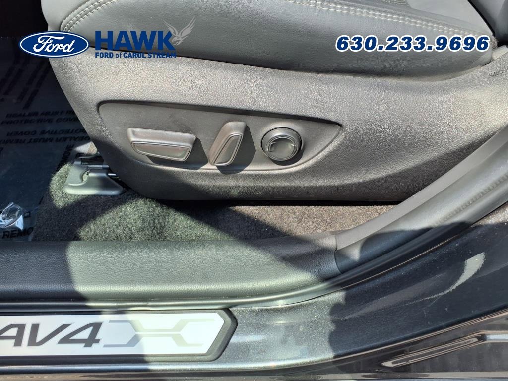 2023 TOYOTA RAV4 - Image 11