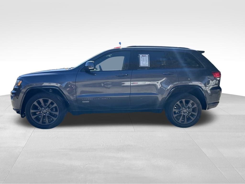 2016 Jeep Grand Cherokee Limited photo 2