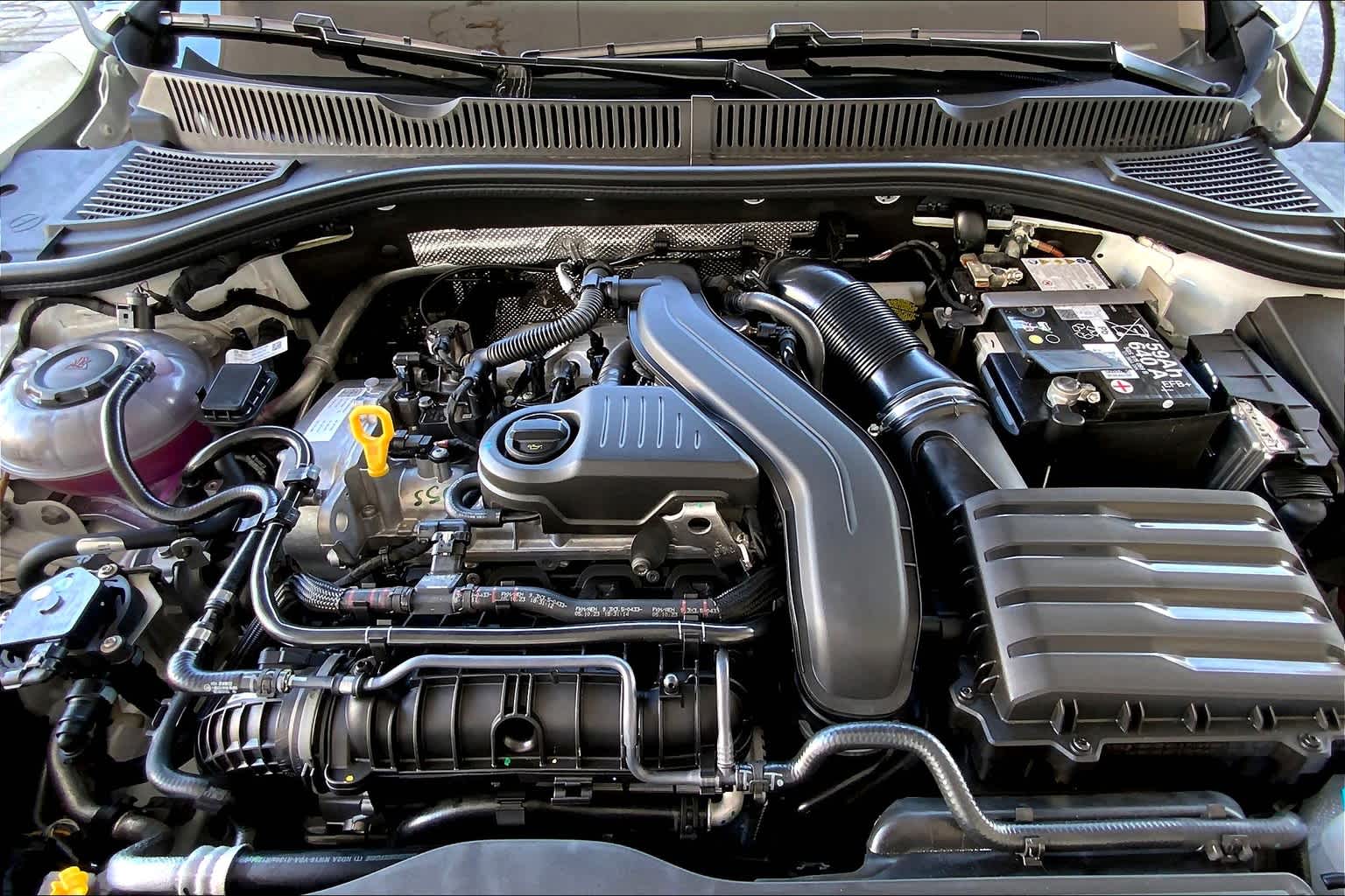 2025 Volkswagen Jetta Sport photo 16