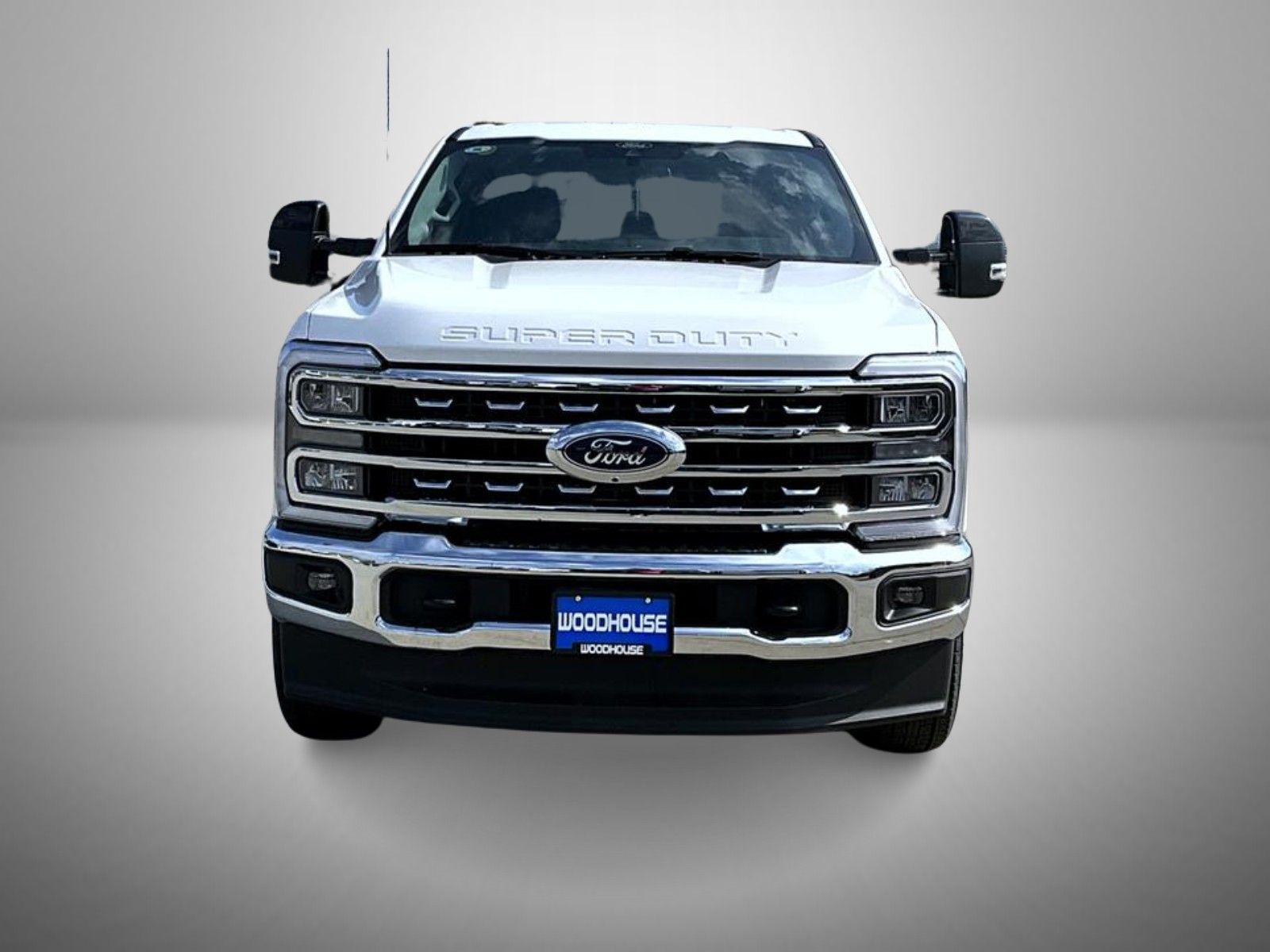 2026 Ford F-350 Lariat photo 2