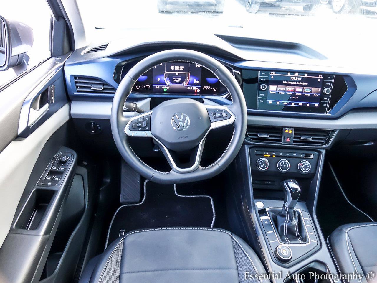 2022 VOLKSWAGEN TAOS - Image 10