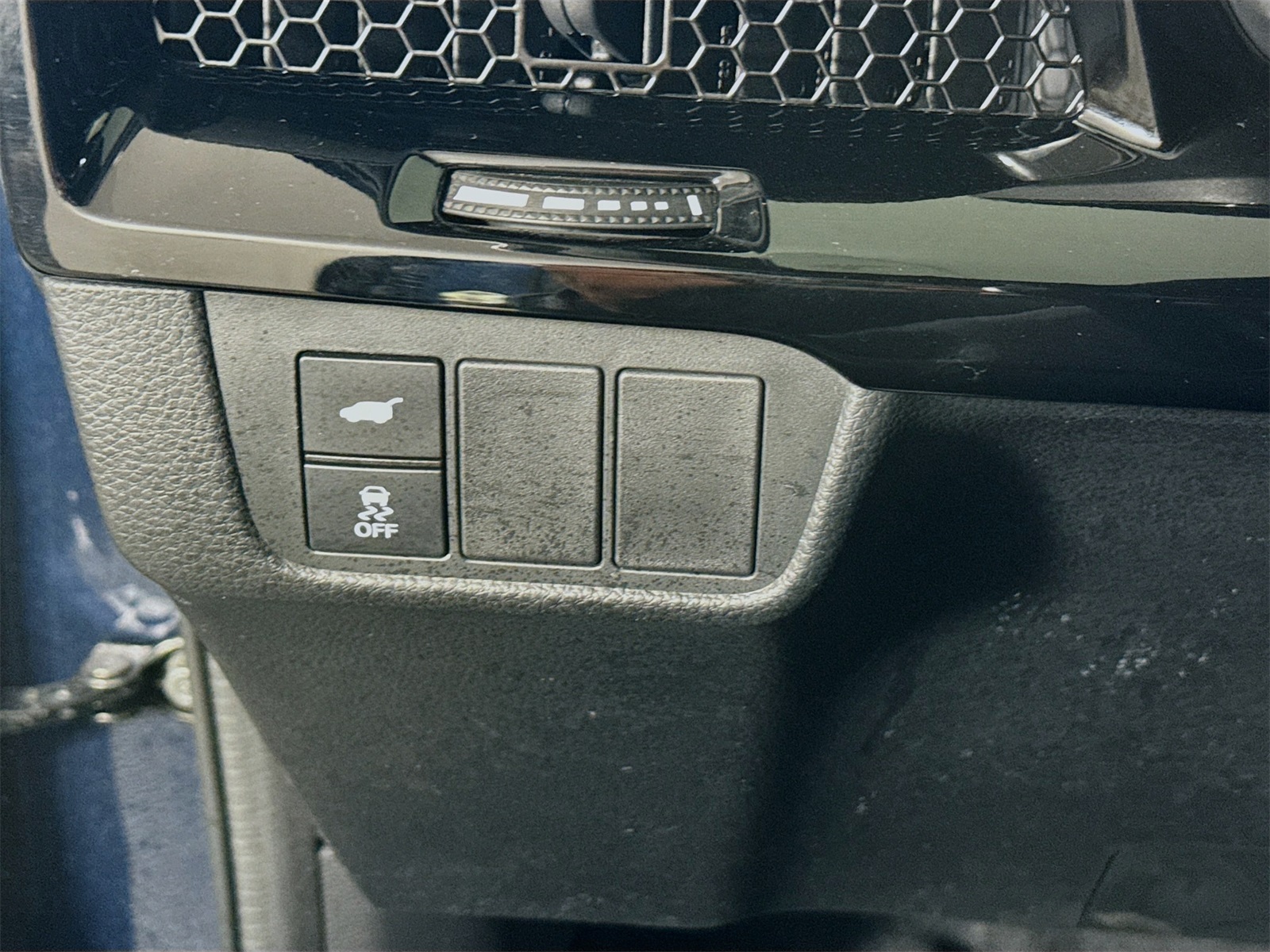 2023 Honda CR-V Hybrid Sport Touring photo 9