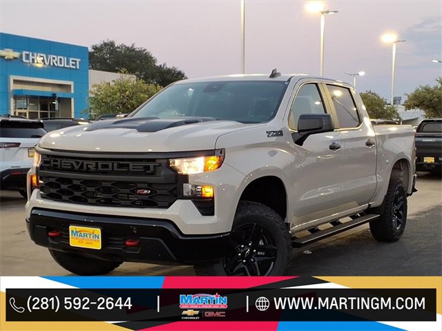 2026 Chevrolet Silverado 1500 Custom Trail Boss Crew Cab 4WD