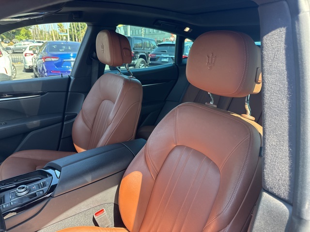 2022 Maserati Levante GT photo 5
