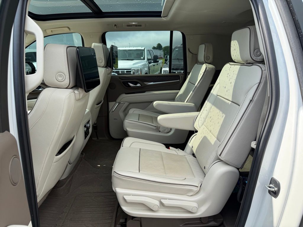 2023 Gmc Yukon XL Denali photo 7