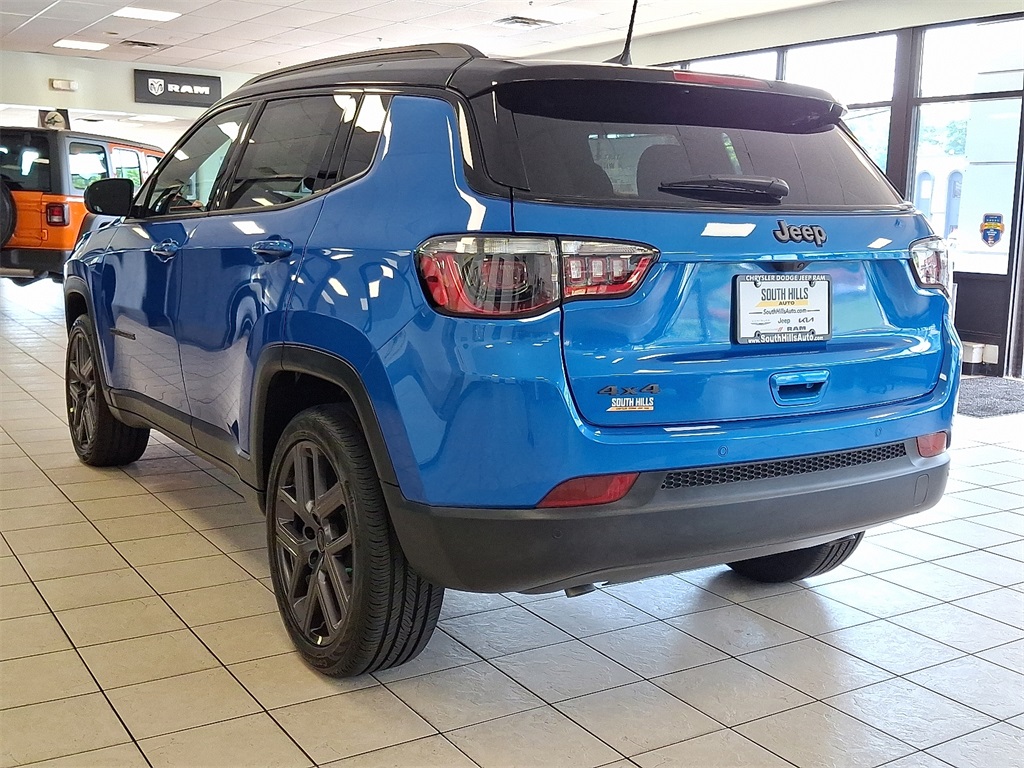 2025 Jeep Compass Limited photo 4