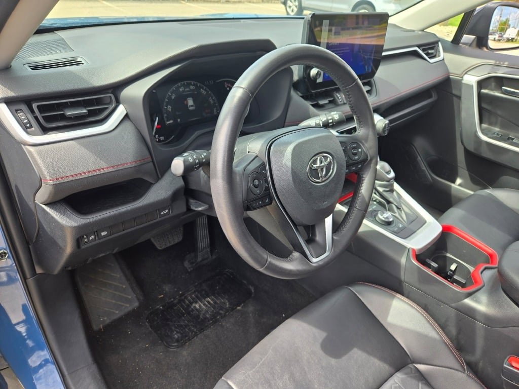 2023 Toyota RAV4 TRD photo 18