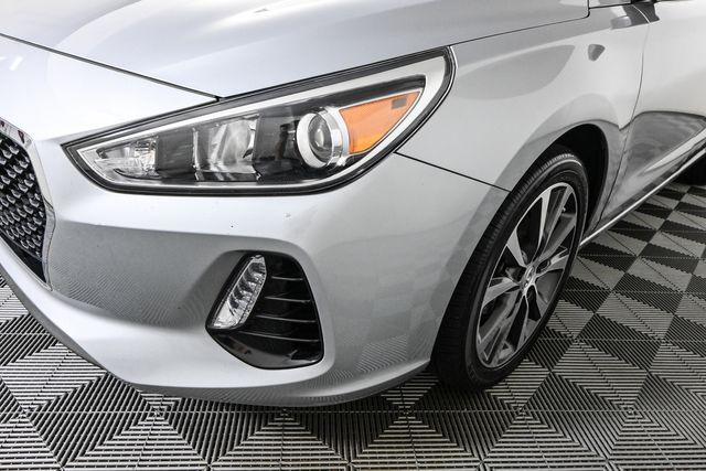 2020 Hyundai Elantra GT Base photo 32