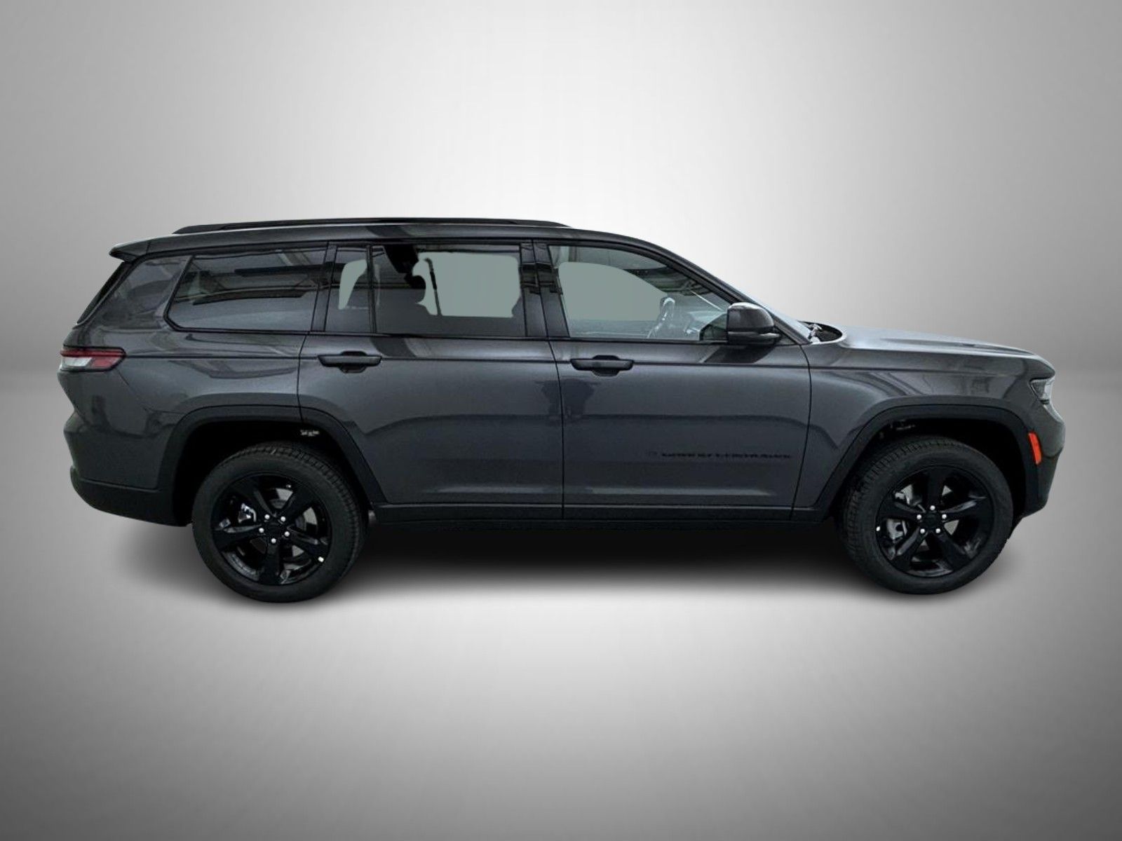 2025 Jeep Grand Cherokee Limited photo 4