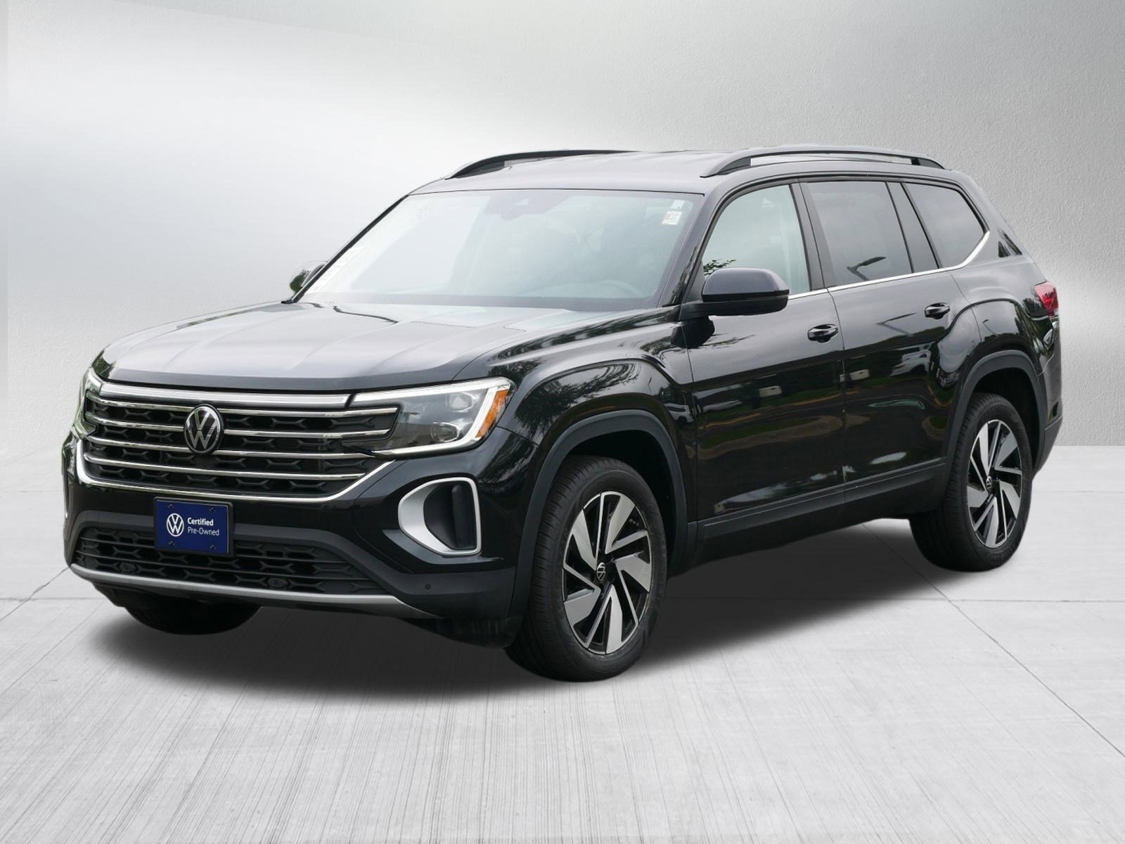 2024 Volkswagen Atlas SE Technology photo 3