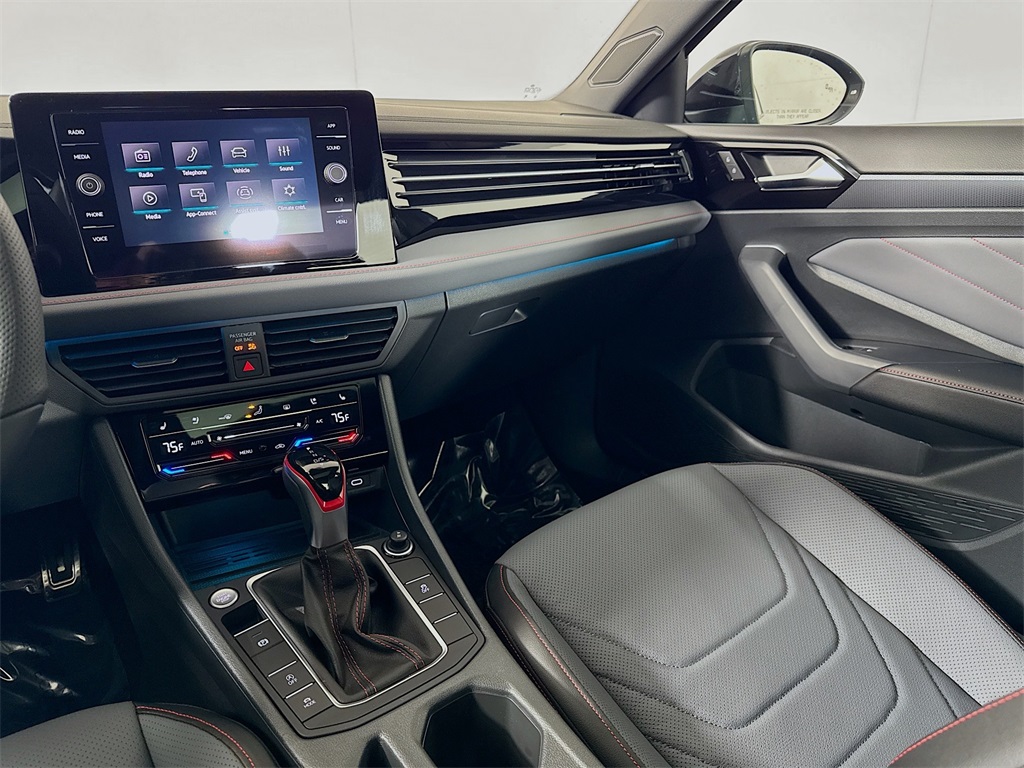 2025 Volkswagen Jetta GLI 2.0T Autobahn photo 9