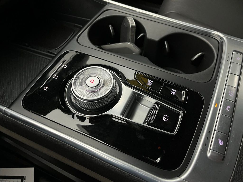 2025 Kia Carnival EX photo 34