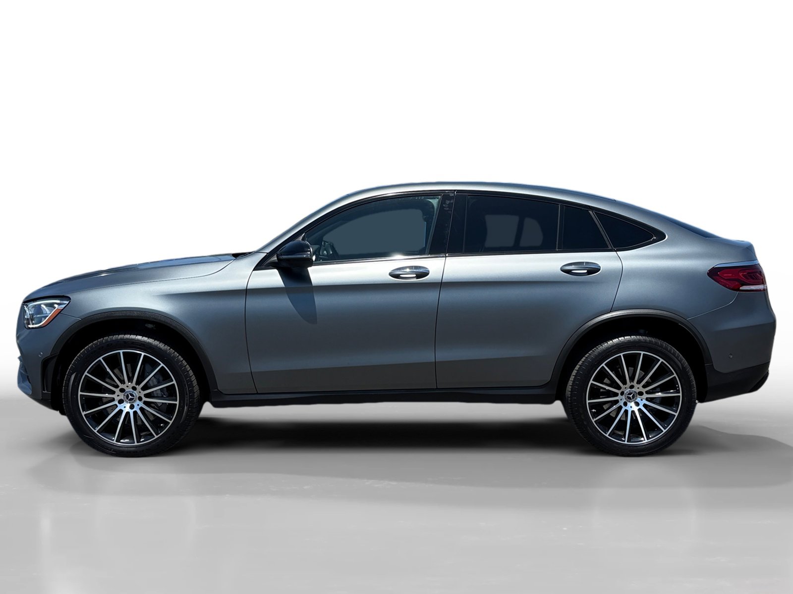 2022 Mercedes Benz GLC 300 Coupe photo 2