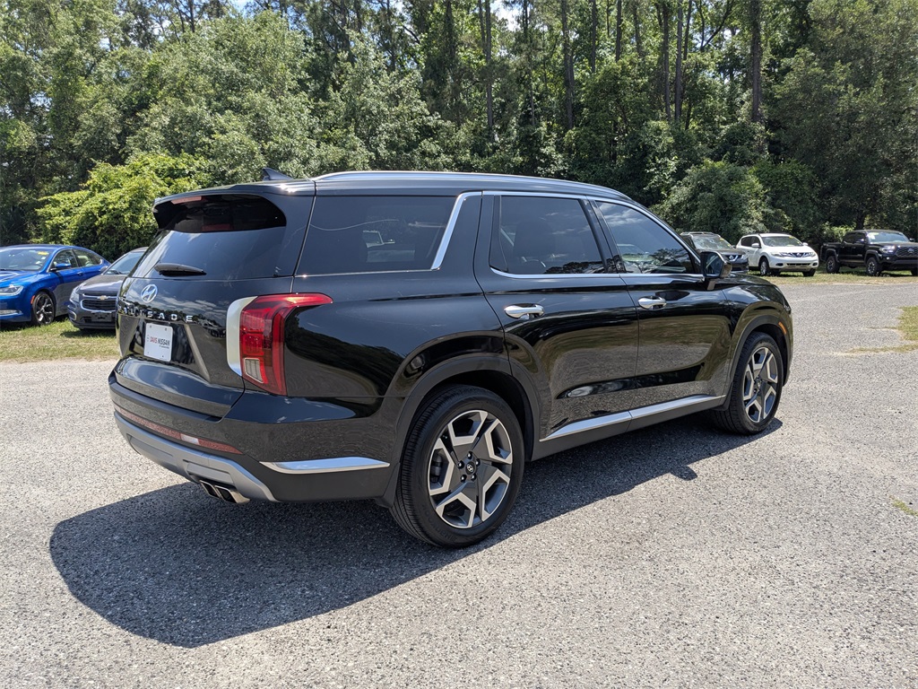 2024 Hyundai Palisade Limited photo 4