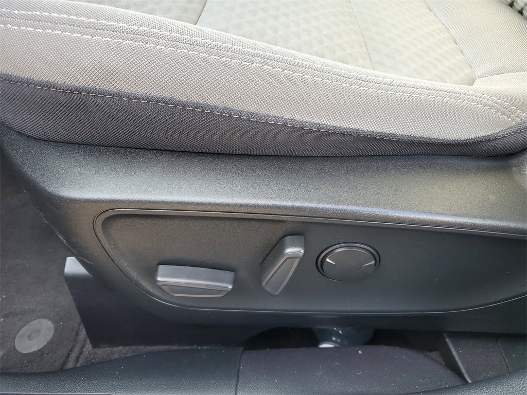 2022 Ford Escape SE photo 7