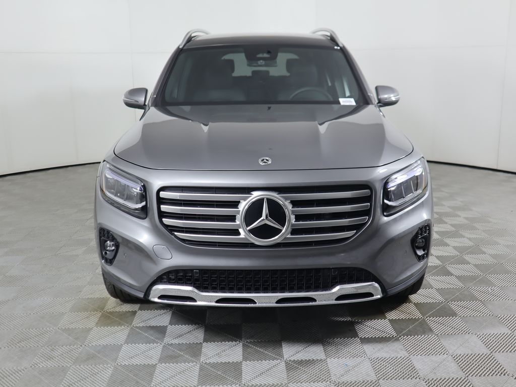 2026 Mercedes Benz GLB 250 photo 2