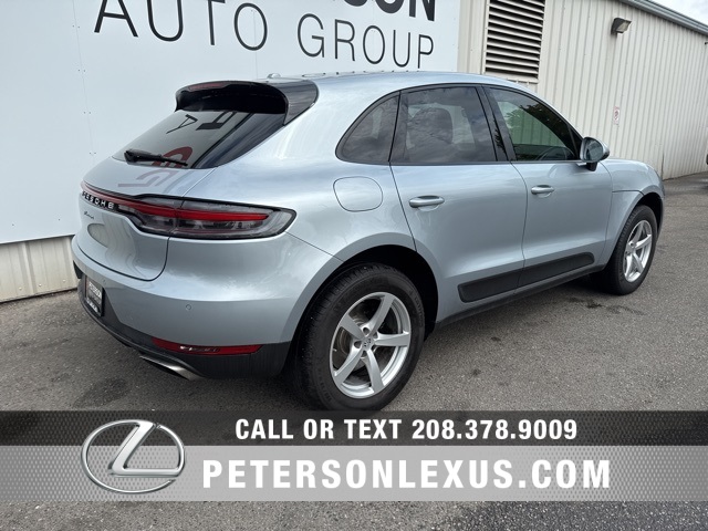 2020 Porsche Macan Base photo 3