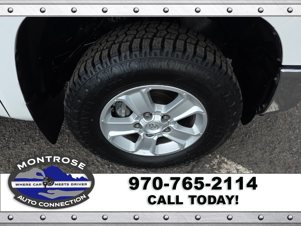 2014 Toyota Tundra SR5 photo 11