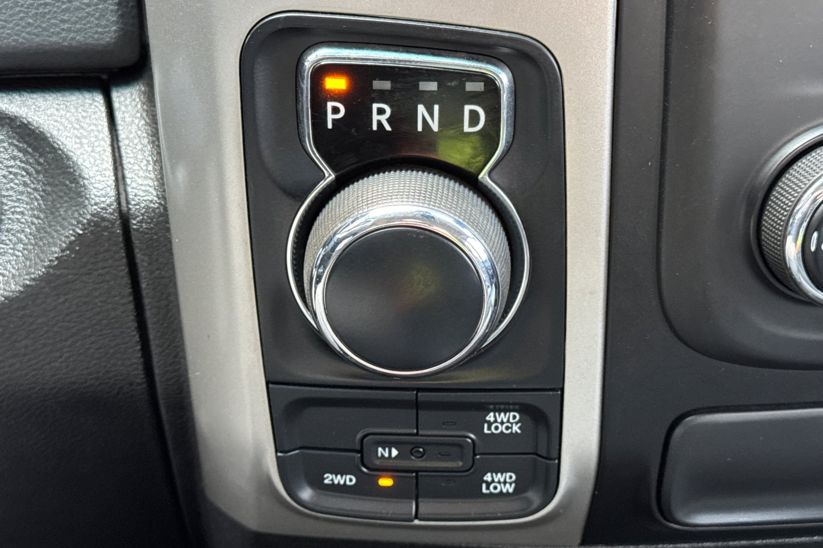 2020 Ram 1500 Classic SLT photo 20