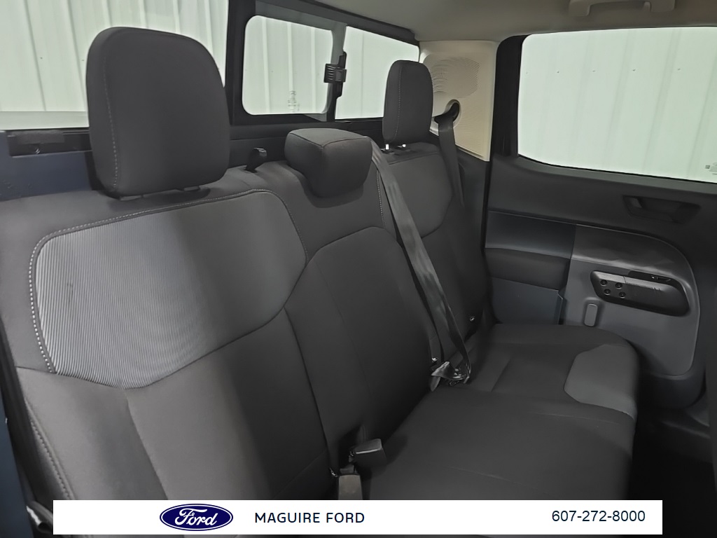 2022 Ford Maverick XL photo 17