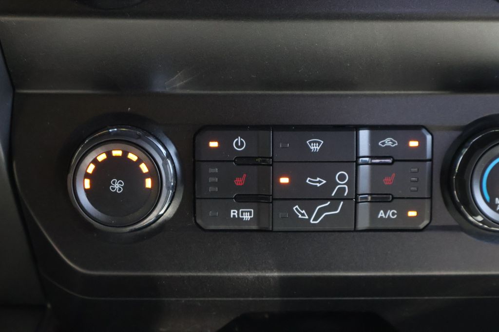 2021 Ford F-250 photo 17