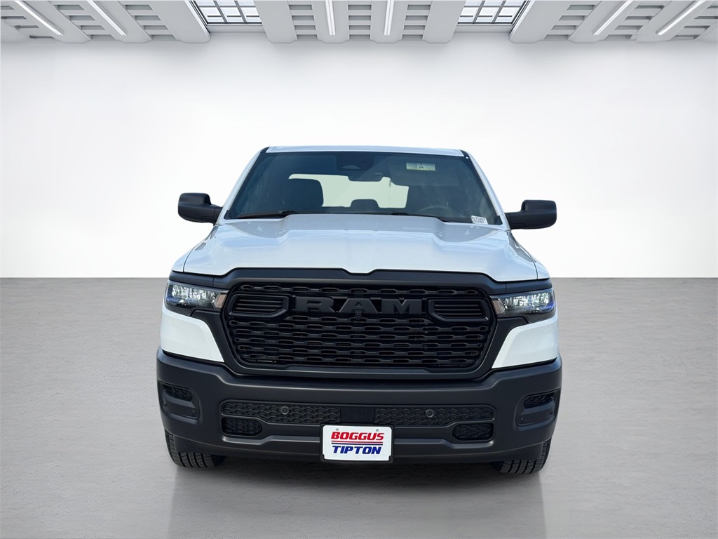 2025 Ram 1500 Tradesman photo 8