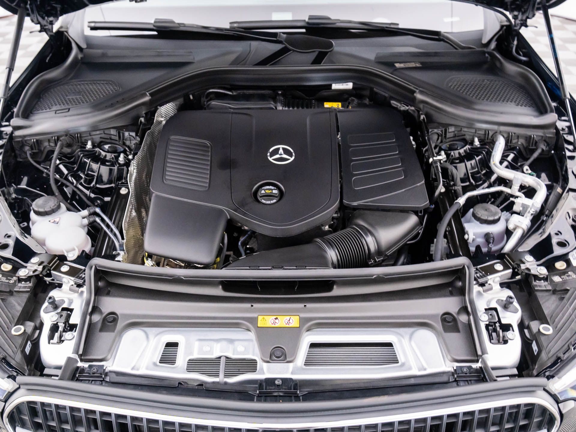 2025 Mercedes Benz GLC 300 4MATIC photo 27