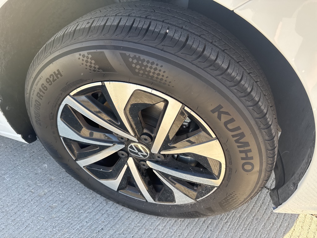 2024 Volkswagen Jetta 1.5T S photo 7
