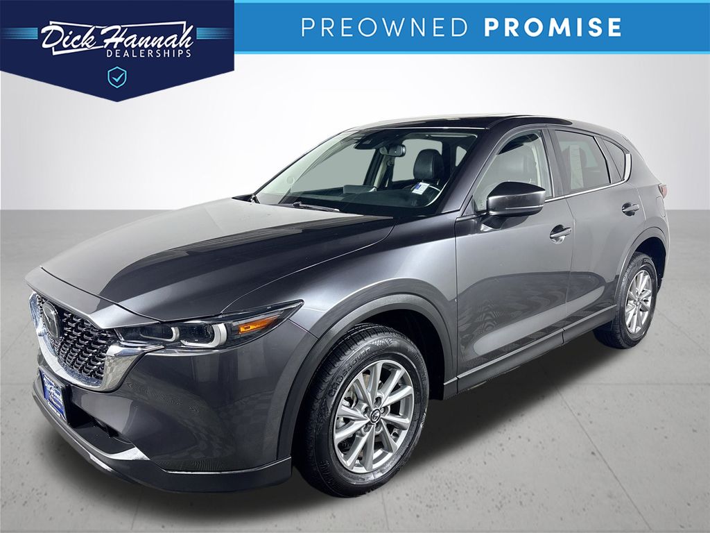 2023 Mazda CX-5 S Preferred package's photo