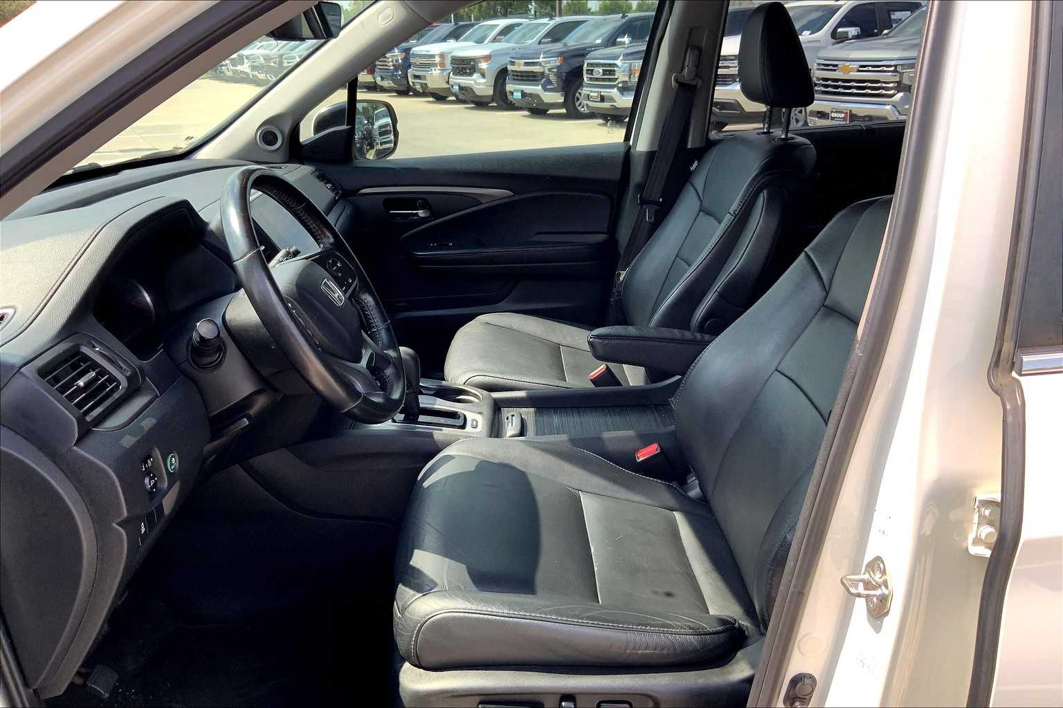 2019 Honda Pilot EX-L photo 7