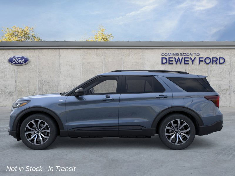 2026 Ford Explorer ST-Line photo 2