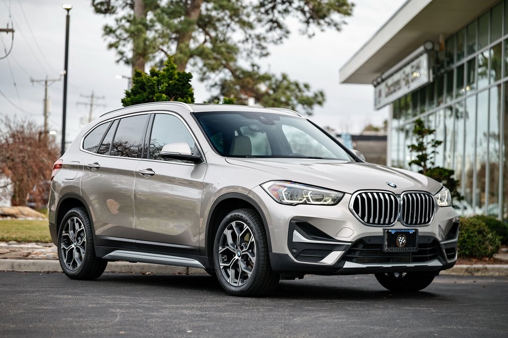 2021 BMW X1 28i's photo